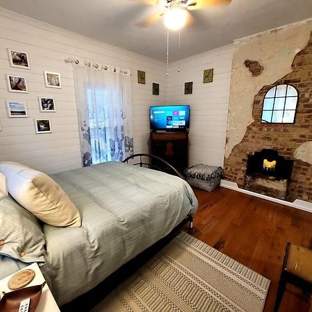 Apple Hill Bungalow, Family And Pet Friendly! บริสตอล ภายนอก รูปภาพ
